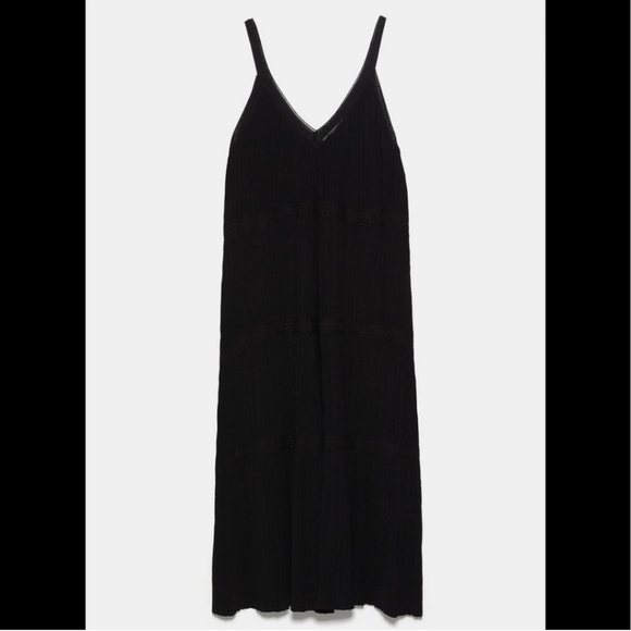 Zara‎ Black Lace Trim Tiered Pleated Knit Maxi Dress Size Medium NWT - Picture 4 of 13